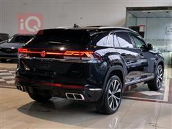 ڤۆڵکسواگن ئەتڵەس کرۆس سپۆرت